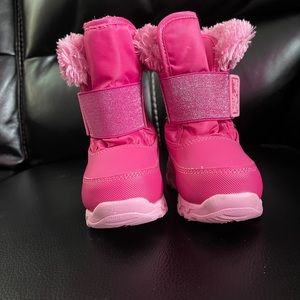 Kids boots